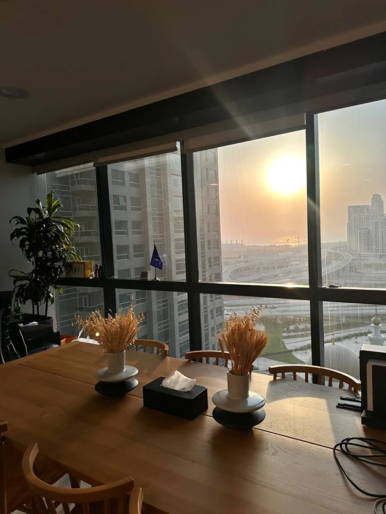 Dubai Office photo 4